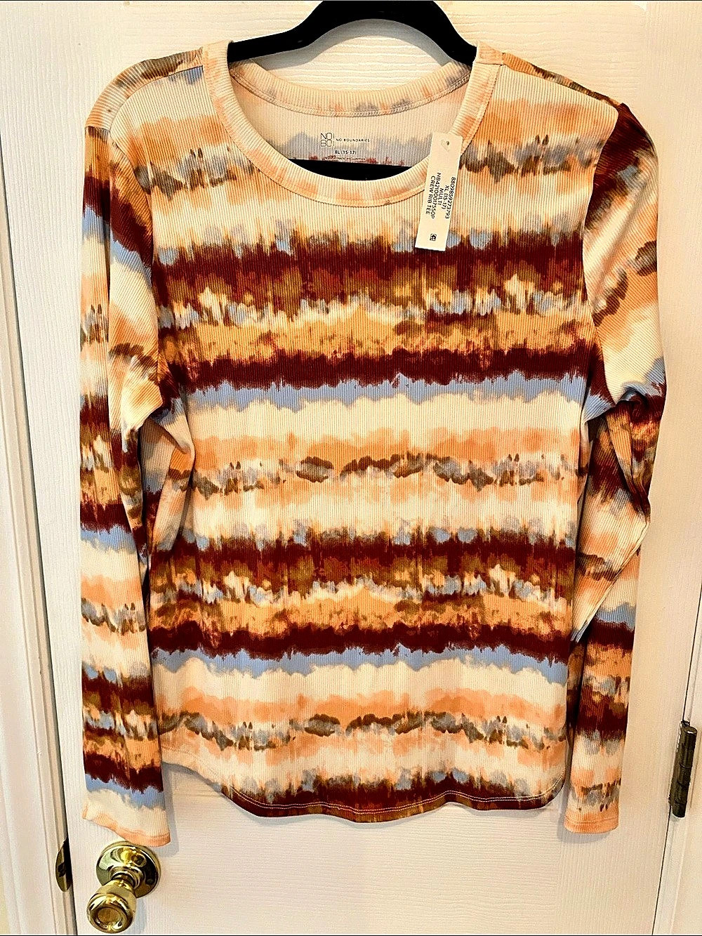 No Boundaries Ribbed Crewneck Tee with Long Sleeves Abstract Long Sleeve Top in